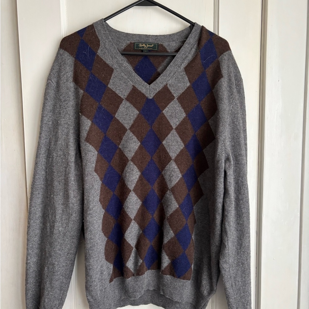Bobby Jones Gray and Brown Argyle V-Neck Sweater